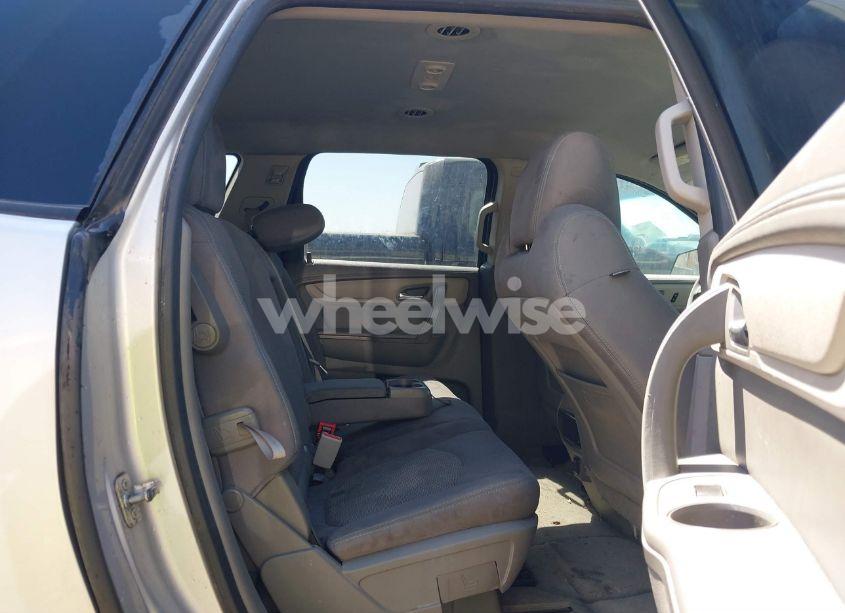 Photo 8 of 2015 Chevrolet Traverse LS (VIN 1GNKRFED3FJ365392)