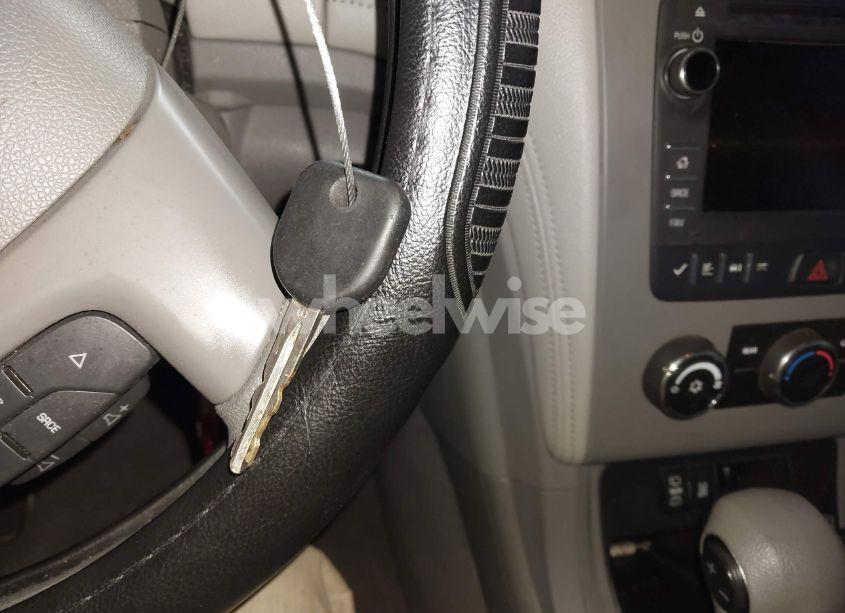 Photo 11 of 2016 Chevrolet Traverse LS (VIN 1GNKRFED3GJ243603)