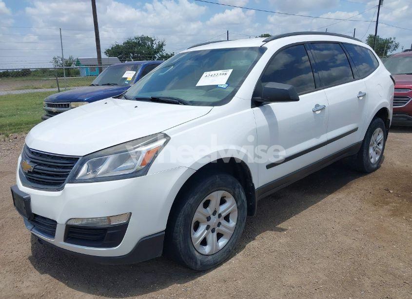 Photo 2 of 2016 Chevrolet Traverse LS (VIN 1GNKRFED3GJ260756)