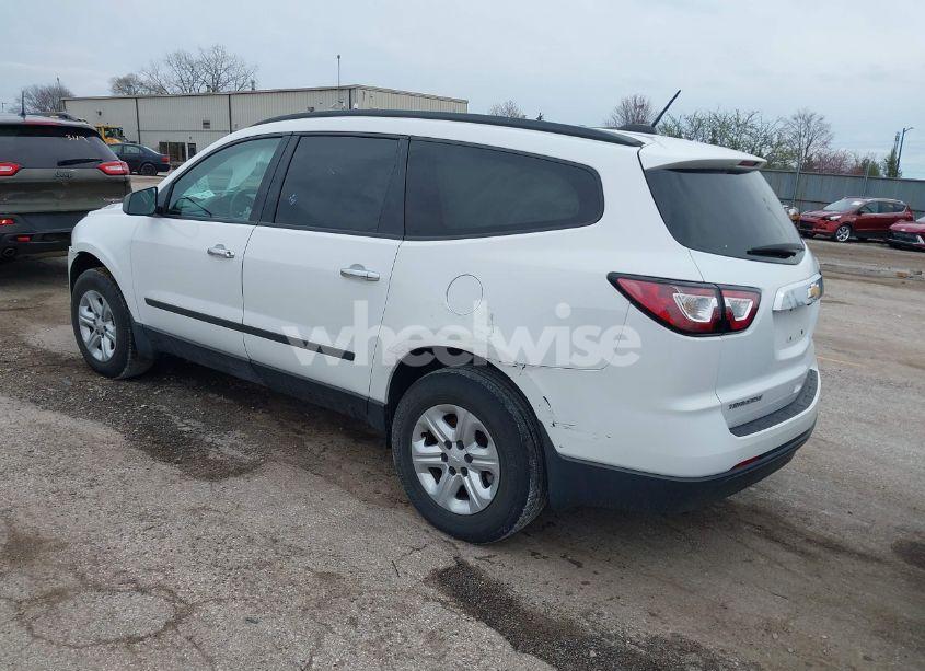Photo 3 of 2017 Chevrolet Traverse LS (VIN 1GNKRFED3HJ350233)