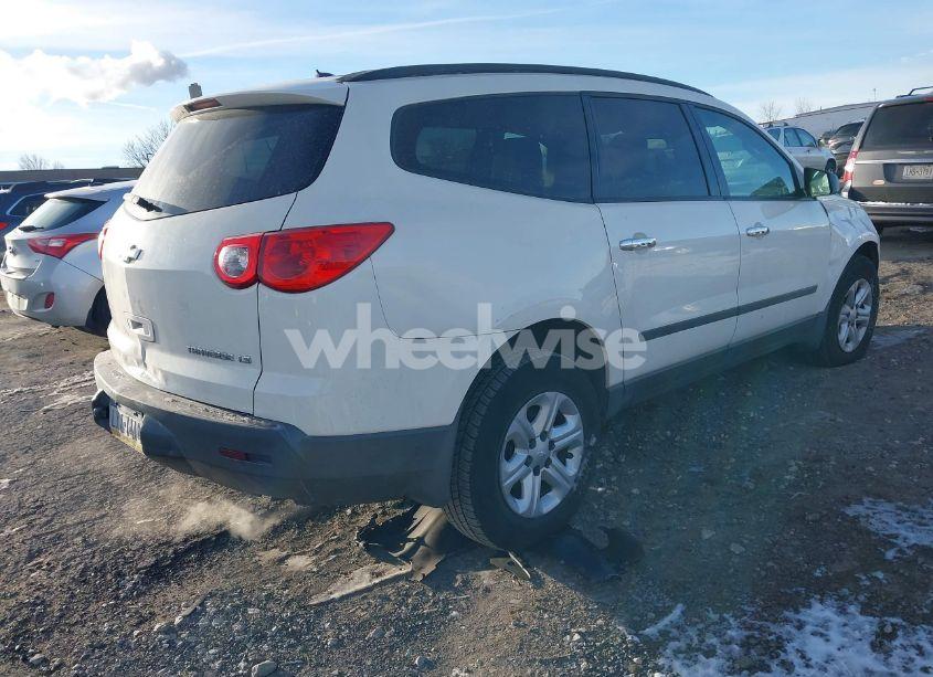 Photo 4 of 2012 Chevrolet Traverse LS (VIN 1GNKRFED4CJ288625)