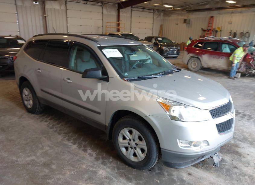 2012 Chevrolet Traverse LS (VIN 1GNKRFED4CJ382357) main photo