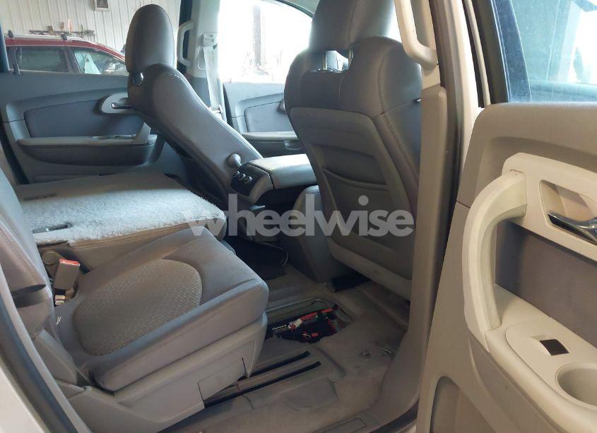 Photo 8 of 2012 Chevrolet Traverse LS (VIN 1GNKRFED4CJ382357)