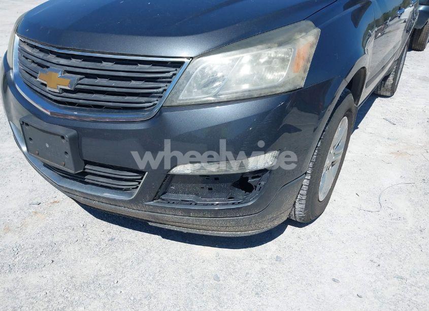 Photo 6 of 2014 Chevrolet Traverse LS (VIN 1GNKRFED4EJ199964)