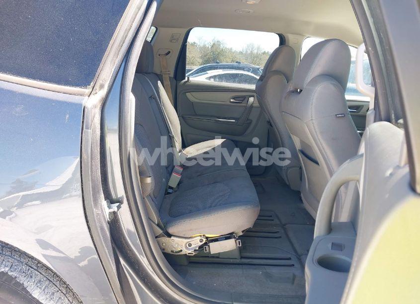 Photo 8 of 2014 Chevrolet Traverse LS (VIN 1GNKRFED4EJ199964)