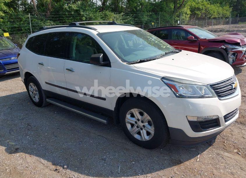 2014 Chevrolet Traverse LS (VIN 1GNKRFED4EJ232526) main photo