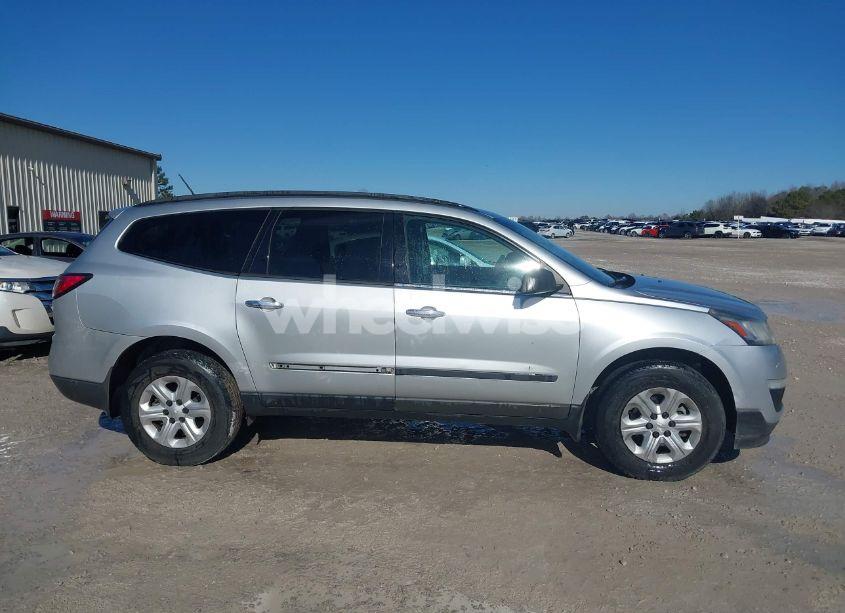 Photo 13 of 2014 Chevrolet Traverse LS (VIN 1GNKRFED4EJ245843)