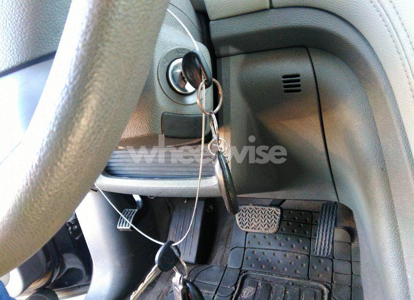 Photo 11 of 2015 Chevrolet Traverse LS (VIN 1GNKRFED4FJ390401)