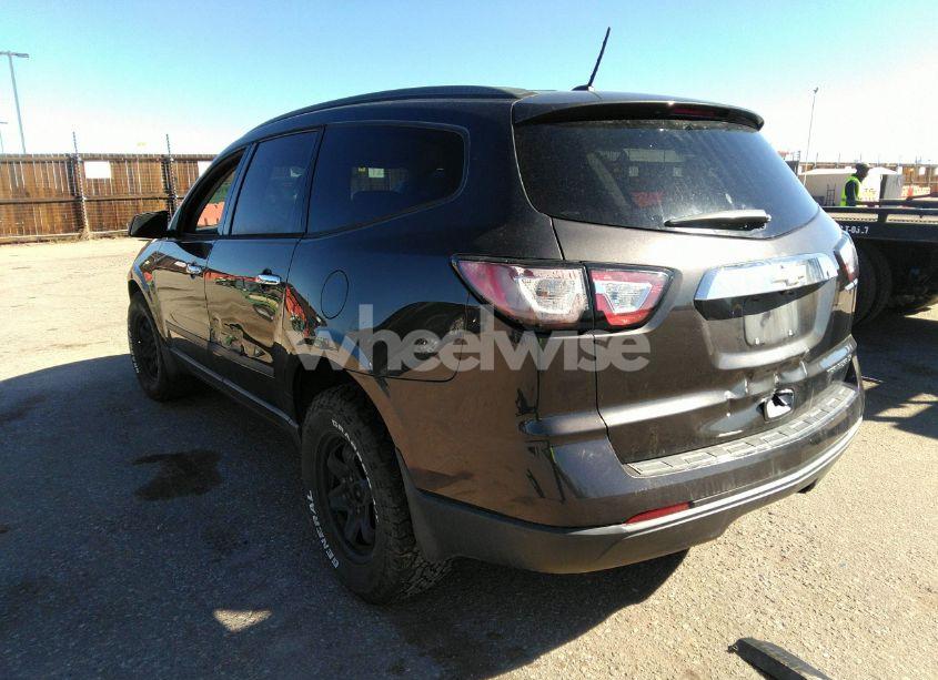 Photo 3 of 2015 Chevrolet Traverse LS (VIN 1GNKRFED4FJ390401)