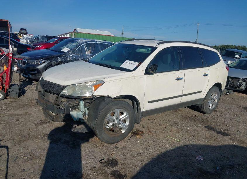 Photo 2 of 2012 Chevrolet Traverse LS (VIN 1GNKRFED5CJ178330)