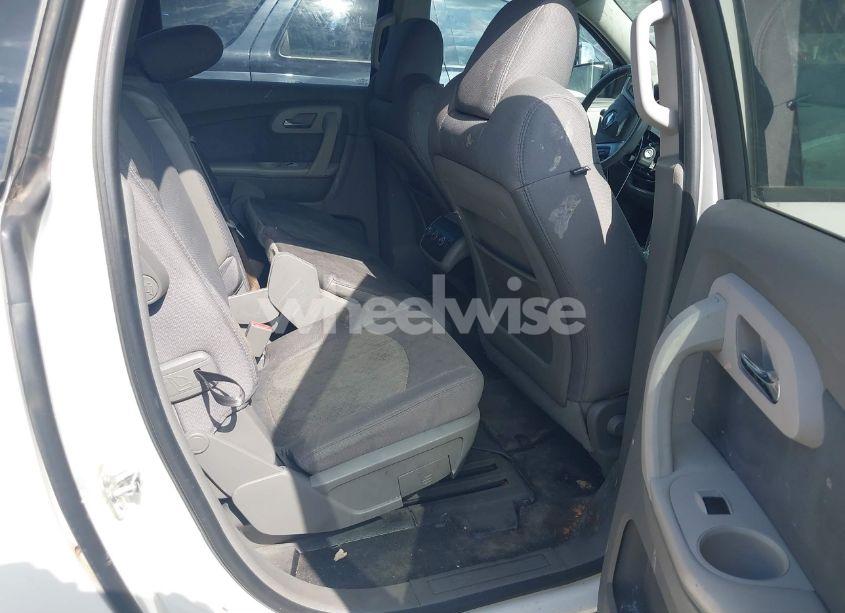 Photo 8 of 2012 Chevrolet Traverse LS (VIN 1GNKRFED5CJ381475)