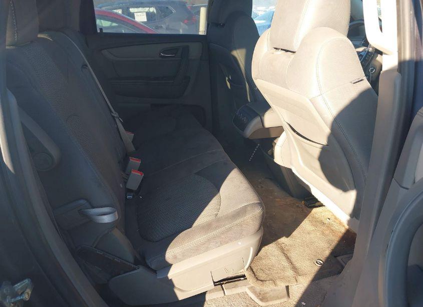 Photo 8 of 2013 Chevrolet Traverse LS (VIN 1GNKRFED5DJ117125)