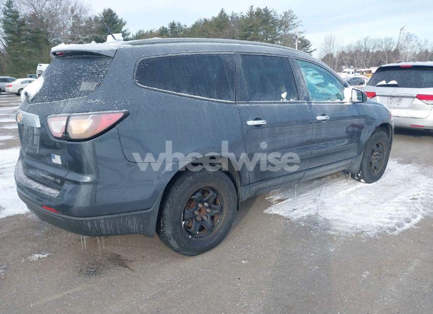 Photo 4 of 2013 Chevrolet Traverse LS (VIN 1GNKRFED5DJ241654)
