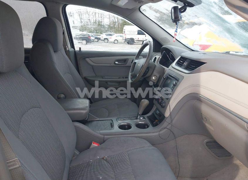 Photo 5 of 2013 Chevrolet Traverse LS (VIN 1GNKRFED5DJ241654)