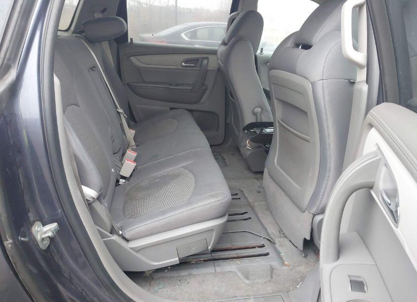 Photo 8 of 2013 Chevrolet Traverse LS (VIN 1GNKRFED5DJ258714)