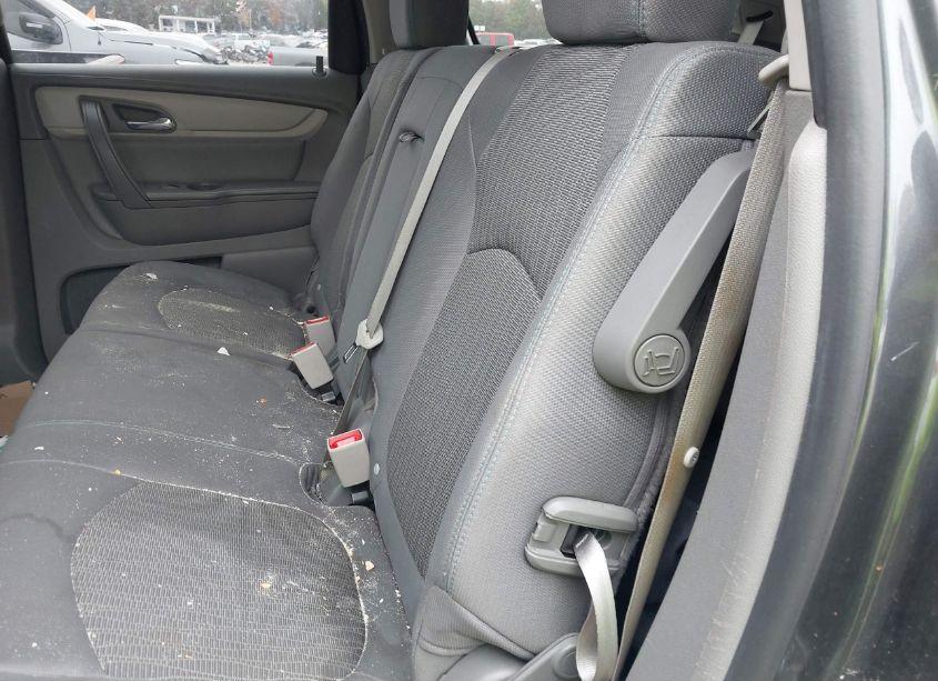 Photo 8 of 2014 Chevrolet Traverse LS (VIN 1GNKRFED5EJ268788)