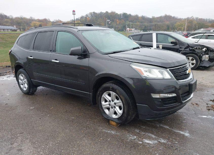 2015 Chevrolet Traverse LS (VIN 1GNKRFED5FJ169292) main photo