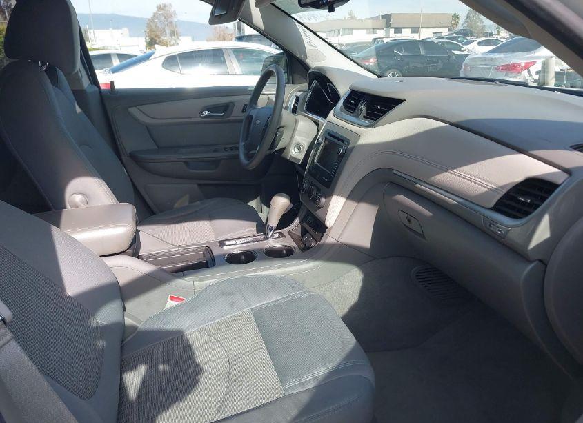 Photo 5 of 2015 Chevrolet Traverse LS (VIN 1GNKRFED5FJ196007)