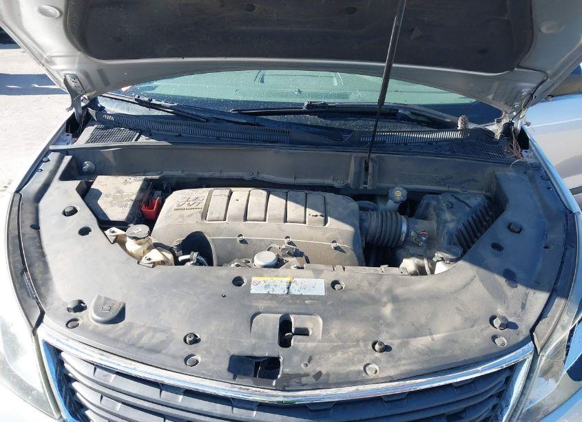 Photo 10 of 2016 Chevrolet Traverse LS (VIN 1GNKRFED5GJ296464)