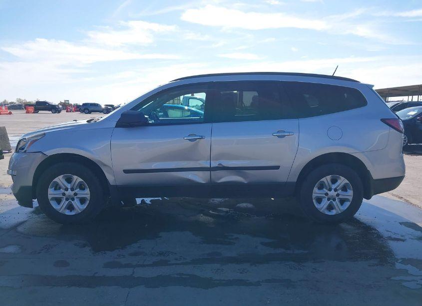 Photo 14 of 2016 Chevrolet Traverse LS (VIN 1GNKRFED5GJ296464)