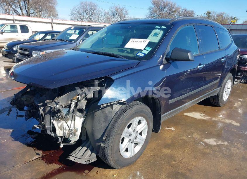 Photo 2 of 2016 Chevrolet Traverse LS (VIN 1GNKRFED5GJ312517)