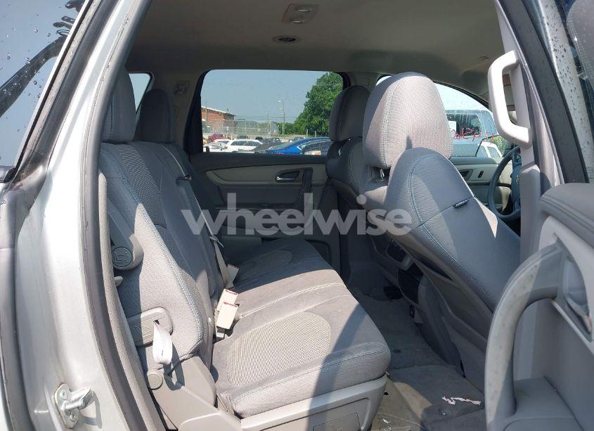Photo 8 of 2017 Chevrolet Traverse LS (VIN 1GNKRFED5HJ308887)
