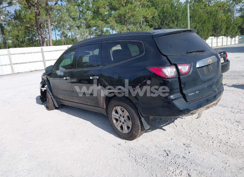 Photo 3 of 2017 Chevrolet Traverse LS (VIN 1GNKRFED5HJ314978)