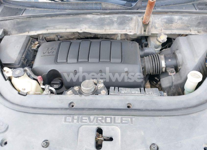 Photo 10 of 2011 Chevrolet Traverse LS (VIN 1GNKRFED6BJ170400)