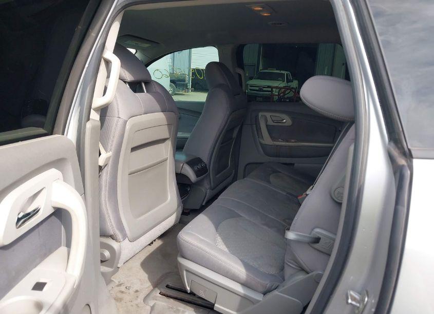 Photo 8 of 2012 Chevrolet Traverse LS (VIN 1GNKRFED6CJ111221)