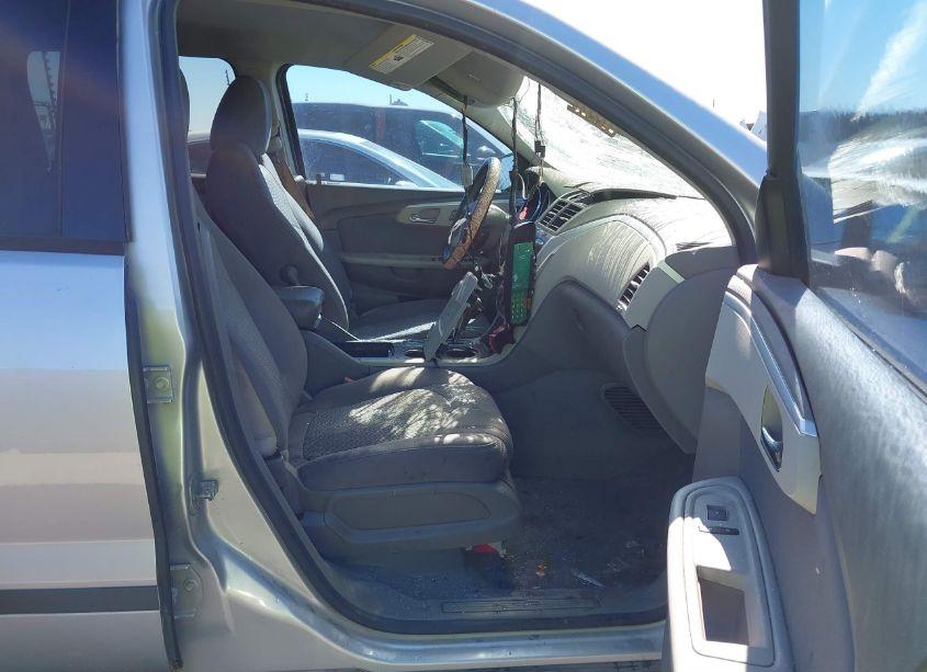 Photo 5 of 2012 Chevrolet Traverse LS (VIN 1GNKRFED6CJ141044)