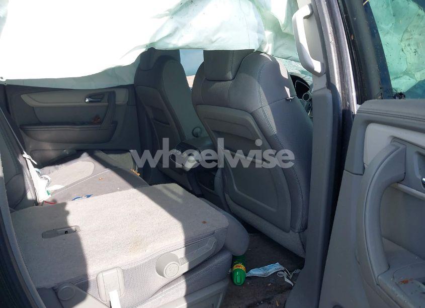 Photo 8 of 2013 Chevrolet Traverse LS (VIN 1GNKRFED6DJ127825)