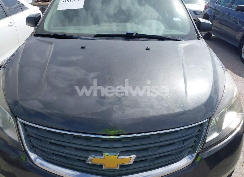 Photo 10 of 2013 Chevrolet Traverse LS (VIN 1GNKRFED6DJ203446)