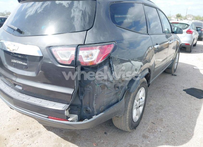 Photo 6 of 2013 Chevrolet Traverse LS (VIN 1GNKRFED6DJ203446)