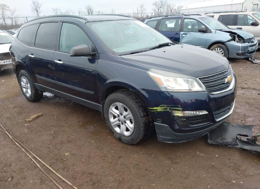 2017 Chevrolet Traverse LS (VIN 1GNKRFED6HJ157834) main photo