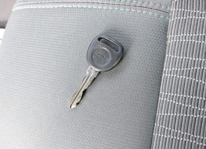 Photo 11 of 2017 Chevrolet Traverse LS (VIN 1GNKRFED6HJ157834)