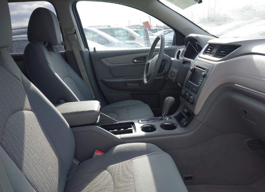 Photo 5 of 2017 Chevrolet Traverse LS (VIN 1GNKRFED6HJ157834)