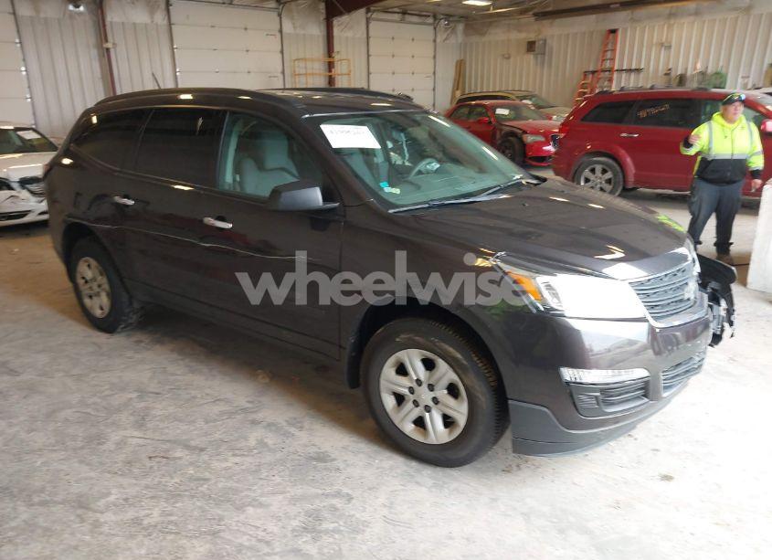 2017 Chevrolet Traverse LS (VIN 1GNKRFED6HJ224707) main photo