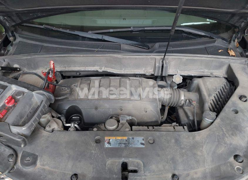 Photo 10 of 2017 Chevrolet Traverse LS (VIN 1GNKRFED6HJ224707)