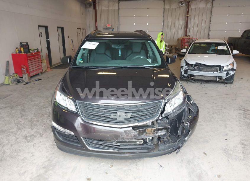 Photo 12 of 2017 Chevrolet Traverse LS (VIN 1GNKRFED6HJ224707)