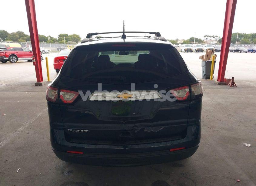 Photo 15 of 2017 Chevrolet Traverse LS (VIN 1GNKRFED6HJ305819)