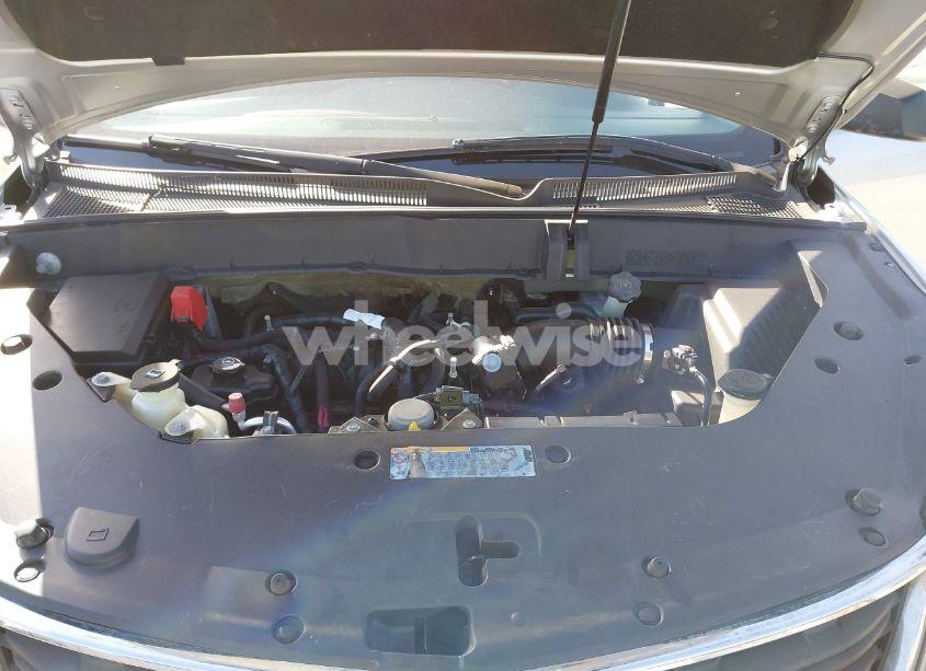 Photo 10 of 2017 Chevrolet Traverse LS (VIN 1GNKRFED6HJ349609)