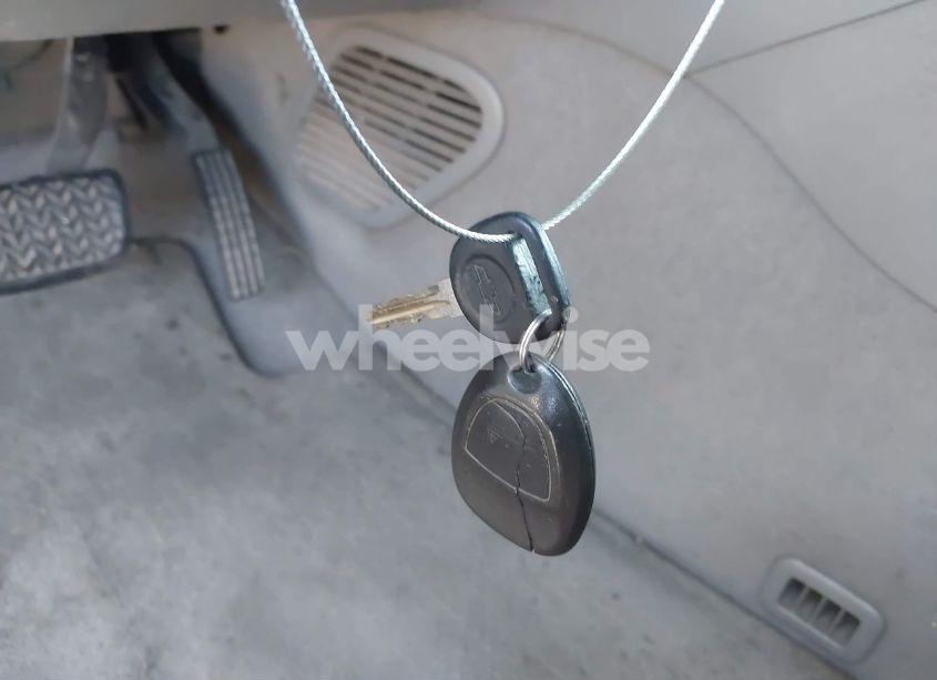 Photo 11 of 2017 Chevrolet Traverse LS (VIN 1GNKRFED6HJ349609)