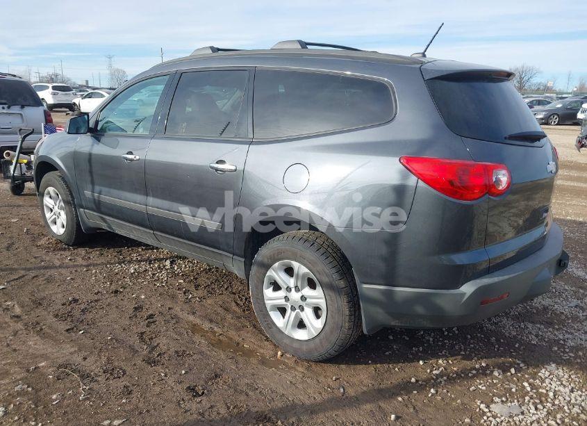 Photo 3 of 2012 Chevrolet Traverse LS (VIN 1GNKRFED7CJ414864)