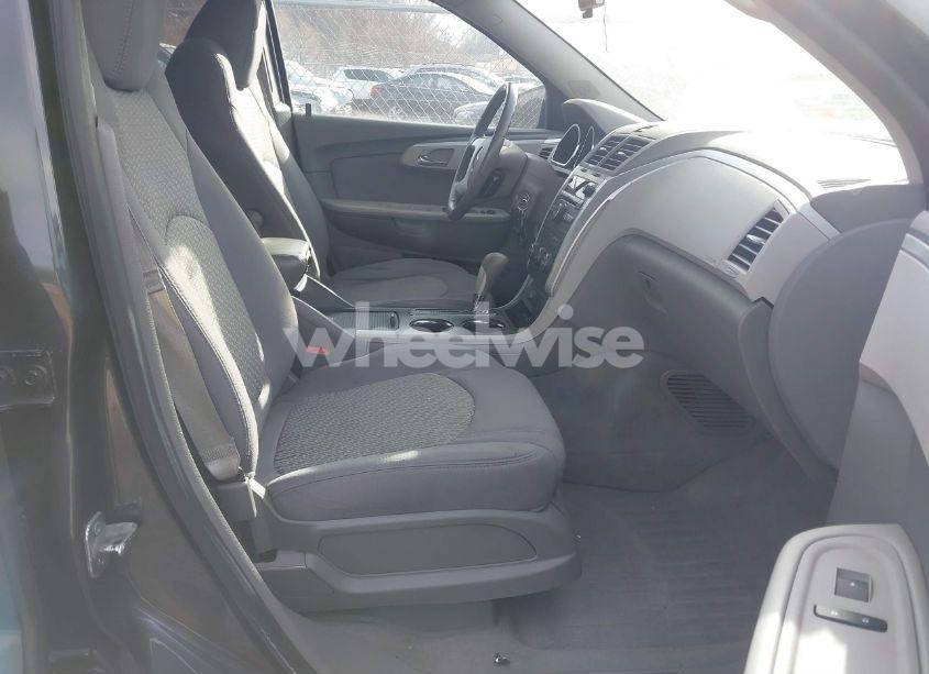 Photo 5 of 2012 Chevrolet Traverse LS (VIN 1GNKRFED7CJ414864)