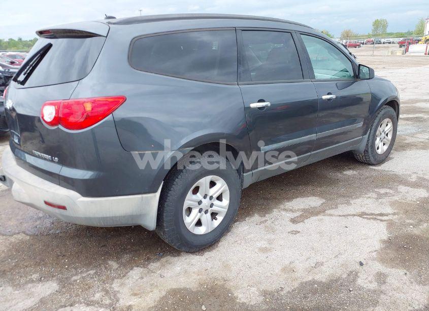 Photo 4 of 2012 Chevrolet Traverse LS (VIN 1GNKRFED7CJ415013)