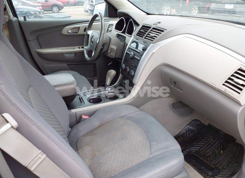 Photo 5 of 2012 Chevrolet Traverse LS (VIN 1GNKRFED7CJ415013)