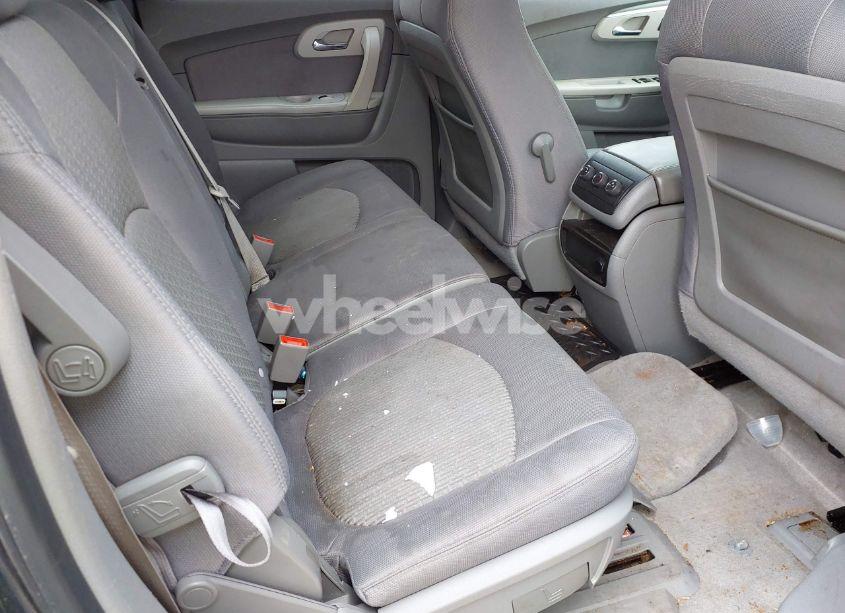 Photo 8 of 2012 Chevrolet Traverse LS (VIN 1GNKRFED7CJ415013)