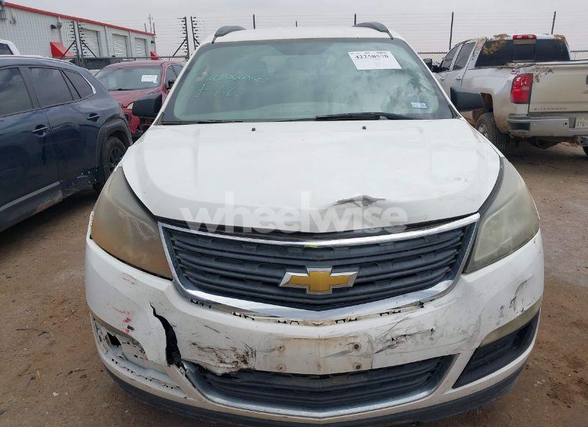 Photo 12 of 2014 Chevrolet Traverse LS (VIN 1GNKRFED7EJ175111)