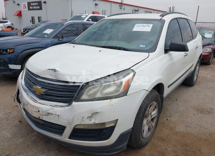 Photo 2 of 2014 Chevrolet Traverse LS (VIN 1GNKRFED7EJ175111)