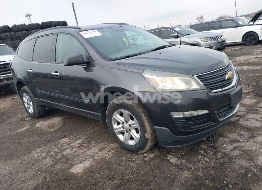 2014 Chevrolet Traverse LS (VIN 1GNKRFED7EJ240118) main photo